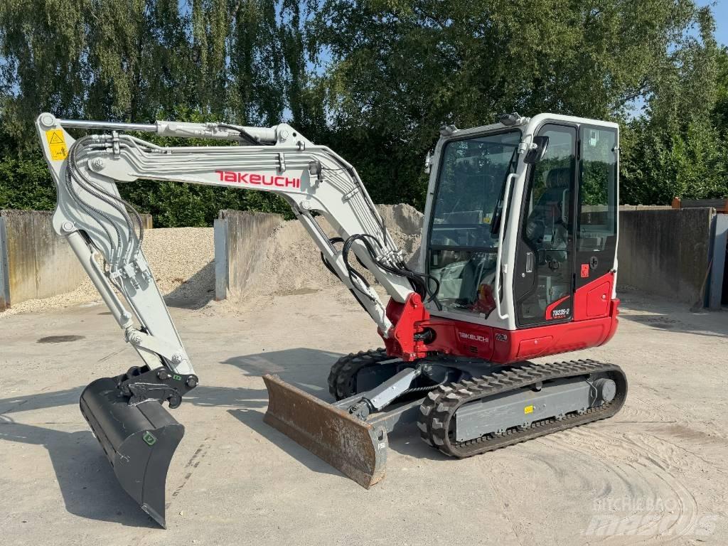Takeuchi TB 235-2 Minikaivukoneet < 7t