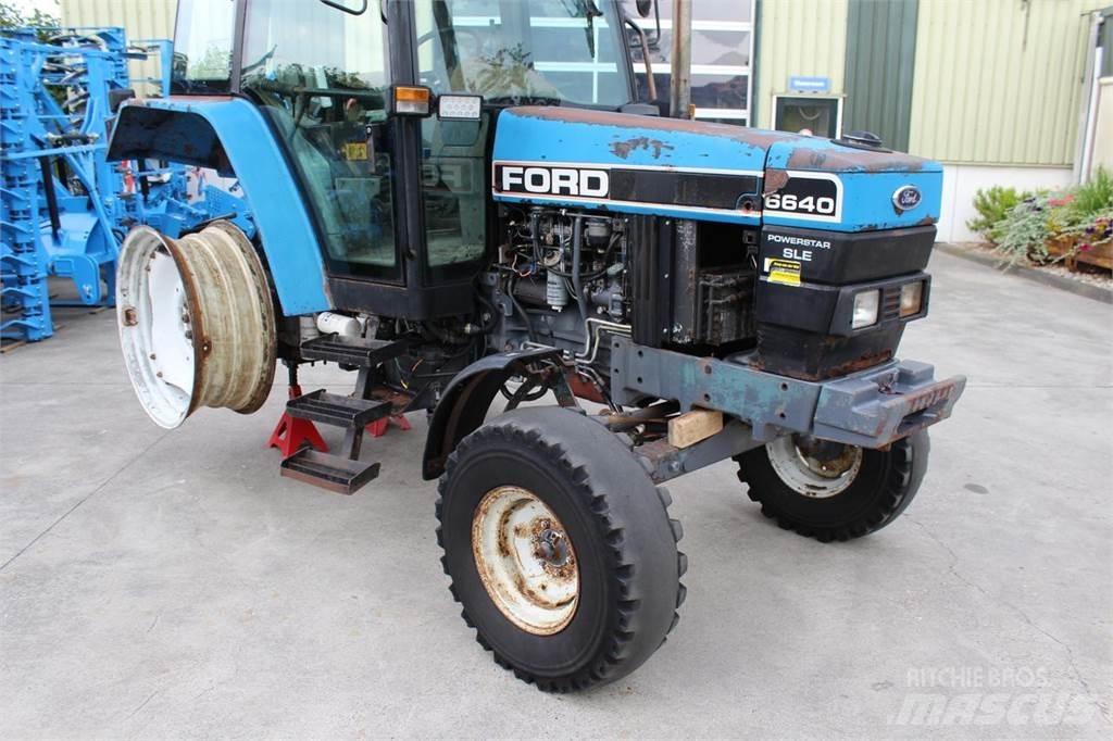 Ford 6640 2WD Traktorit