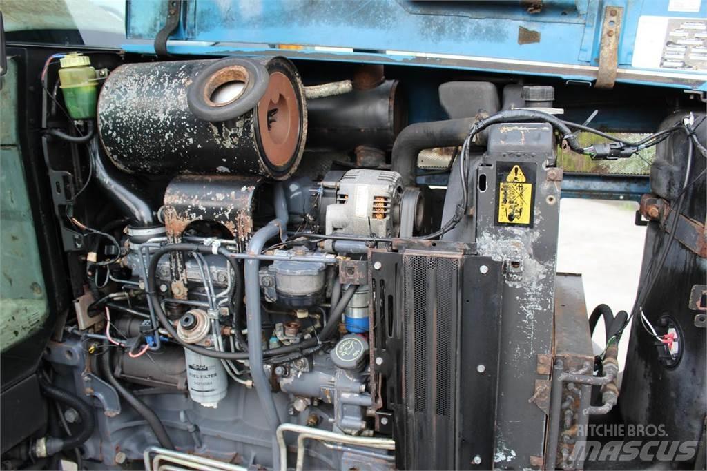 Ford 6640 2WD Traktorit