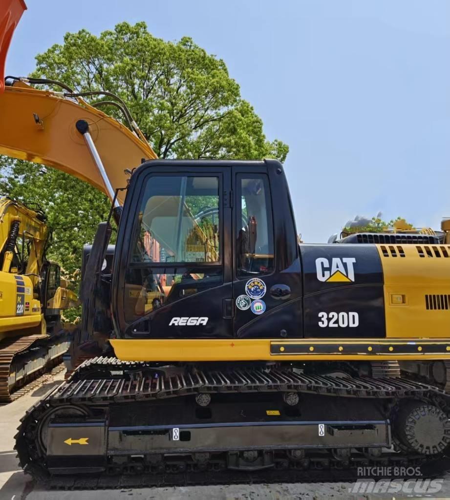 CAT 320 D Telakaivukoneet