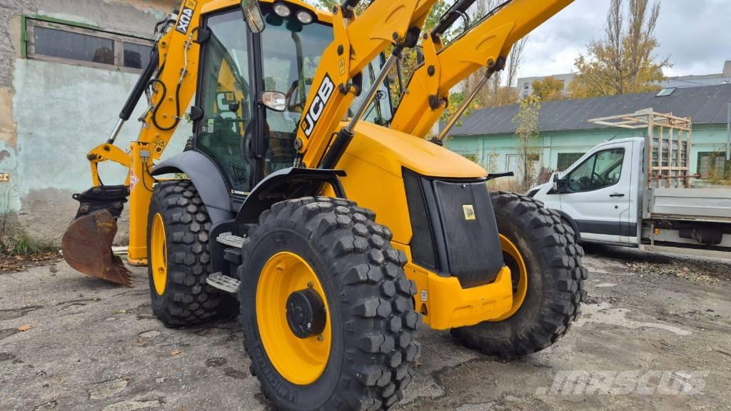 JCB 4 CX Kaivurikuormaajat