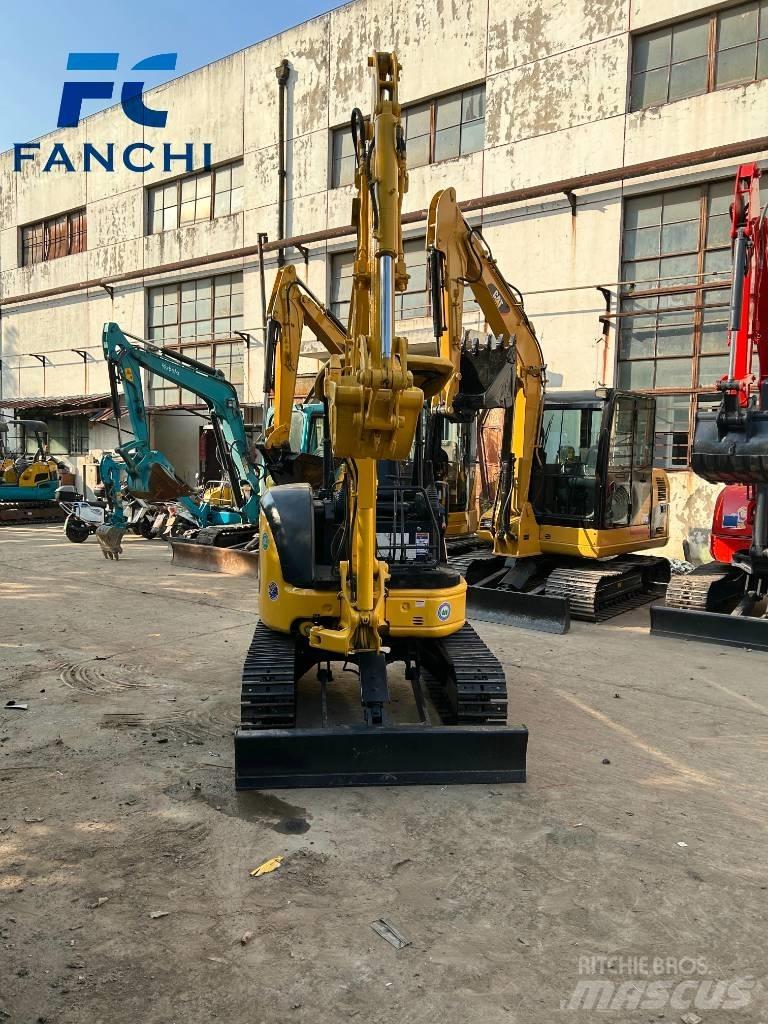 Komatsu PC30mr Minikaivukoneet < 7t