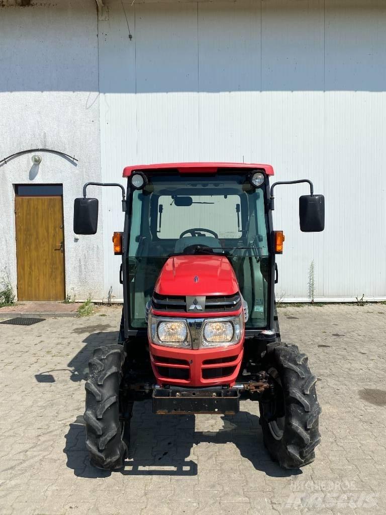 Mitsubishi GOK 341 Taajamatraktorit