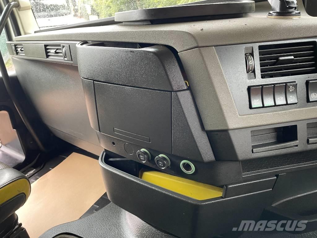 Volvo FH 16 650 Vetopöytäautot