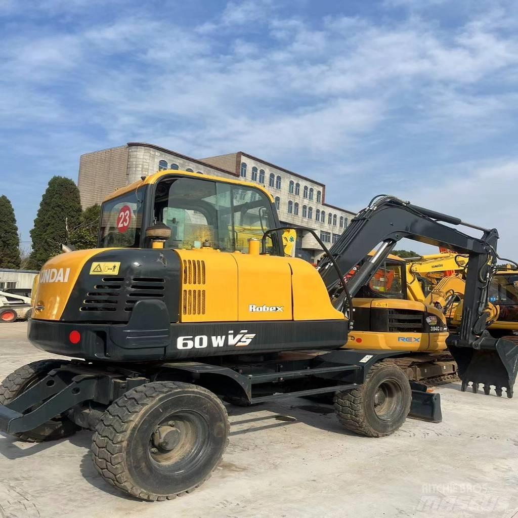 Hyundai R60W-9 Pyöräkaivukoneet