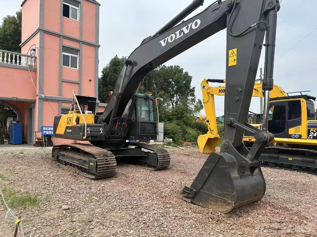 Volvo EC 240 Telakaivukoneet