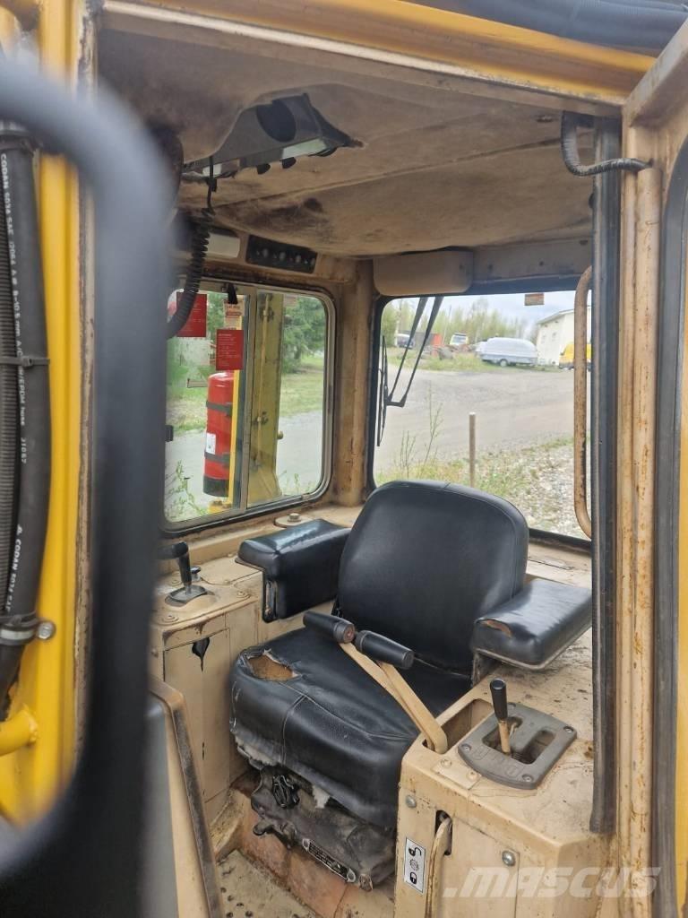 CAT 4H LGB Telaketjupuskutraktorit
