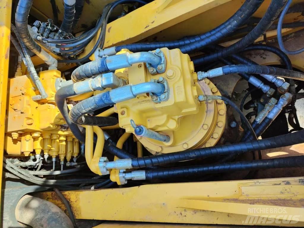 Komatsu PC 450 LC-8 Telakaivukoneet