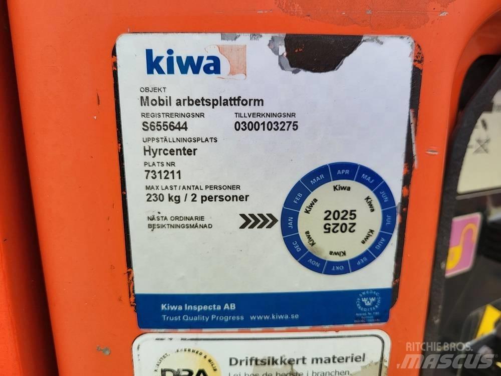 JLG E 300 AJP Kuukulkijat