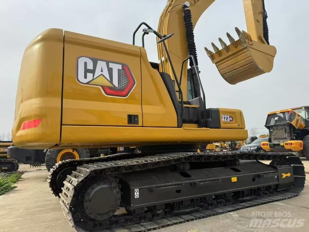 CAT 323GC Telakaivukoneet