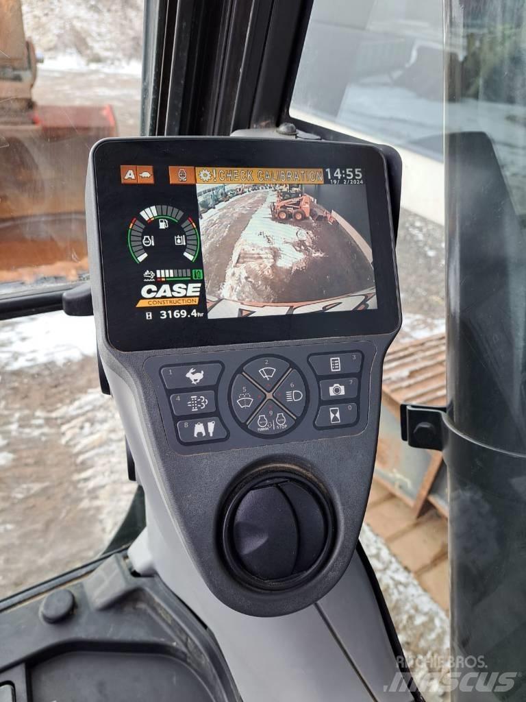 CASE CX 250 D Telakaivukoneet