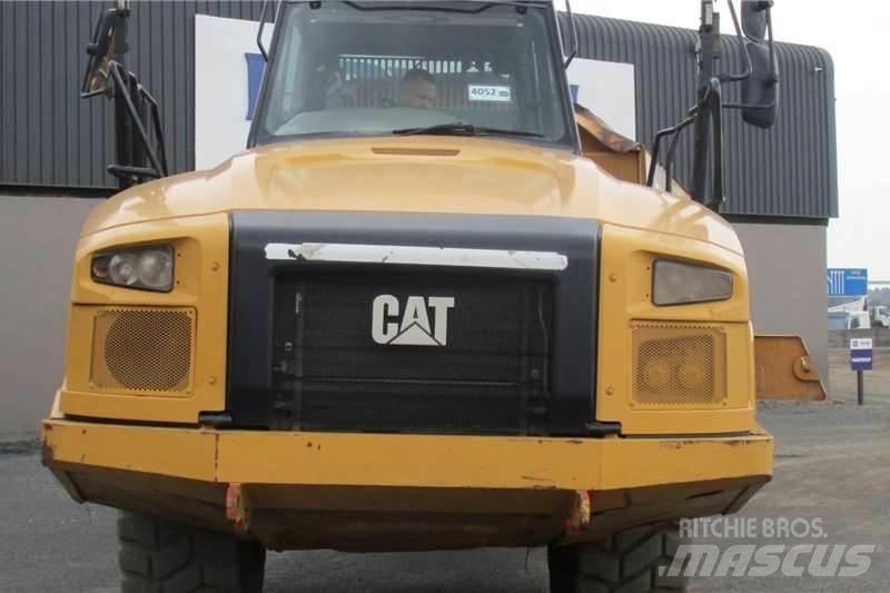 CAT 730C2 Dumpperit
