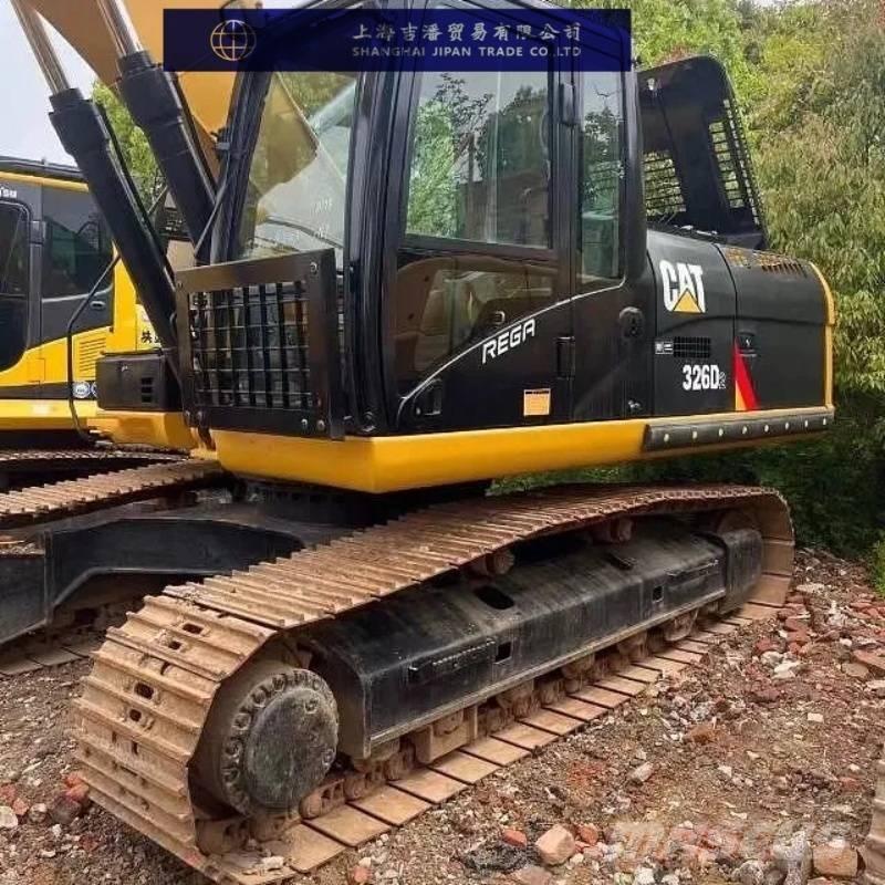 CAT 326 D Telakaivukoneet