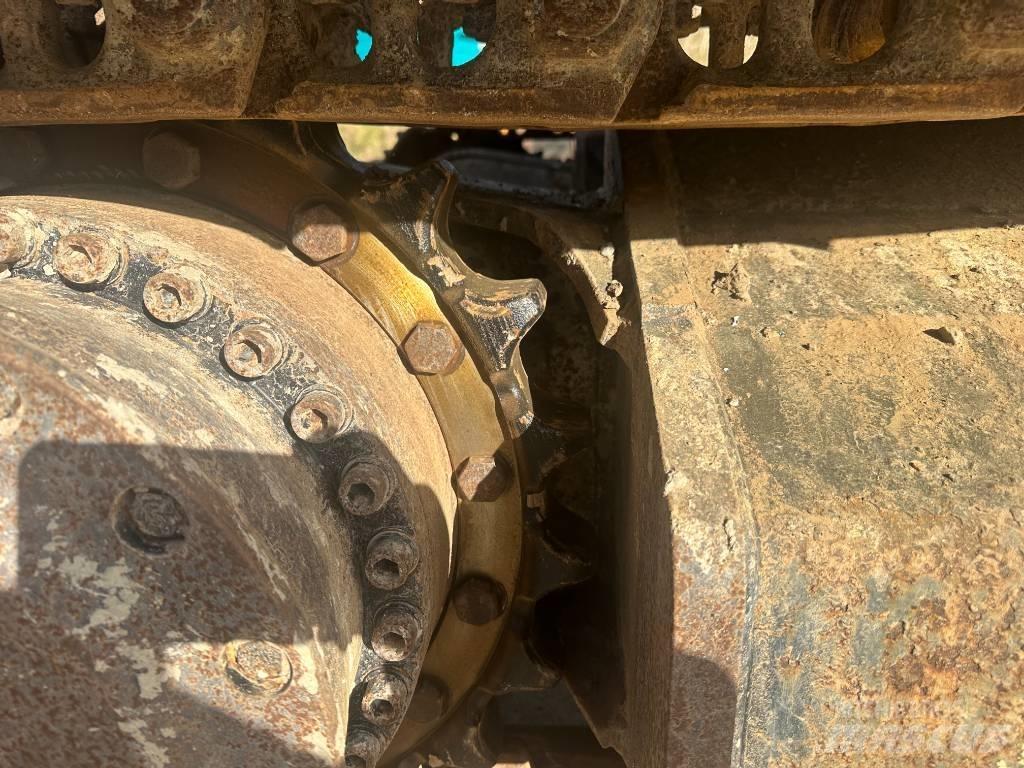CAT 320FL Telakaivukoneet