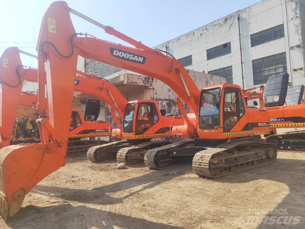 Doosan DH220LC-7 Telakaivukoneet