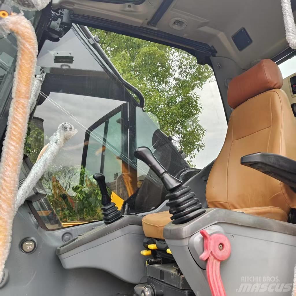 Volvo EC 380 Telakaivukoneet