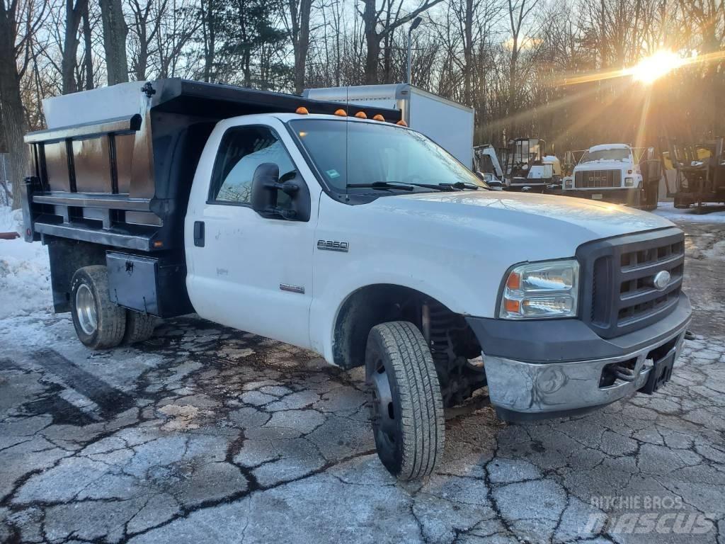 Ford F 350 FX4 Sora- ja kippiautot