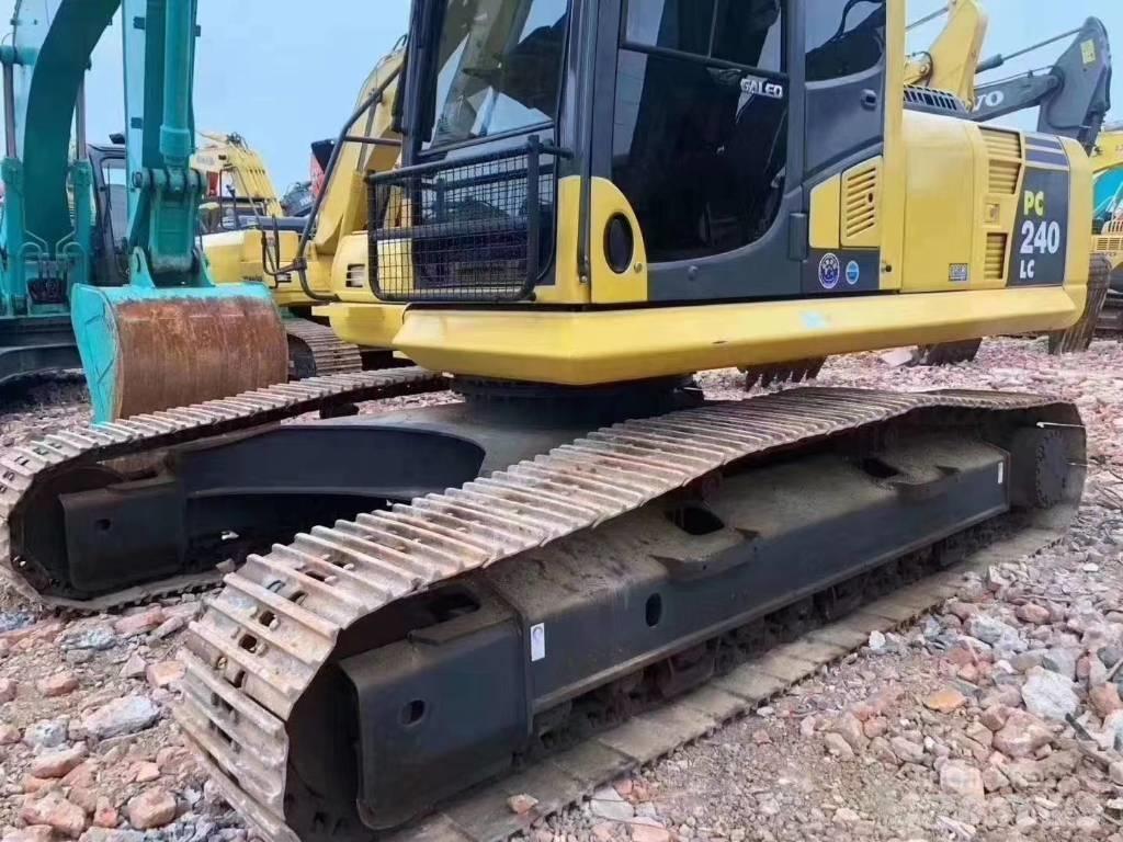 Komatsu PC 240 Telakaivukoneet