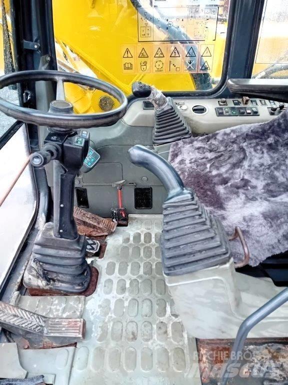 Komatsu PW 130ES-6K Pyöräkaivukoneet