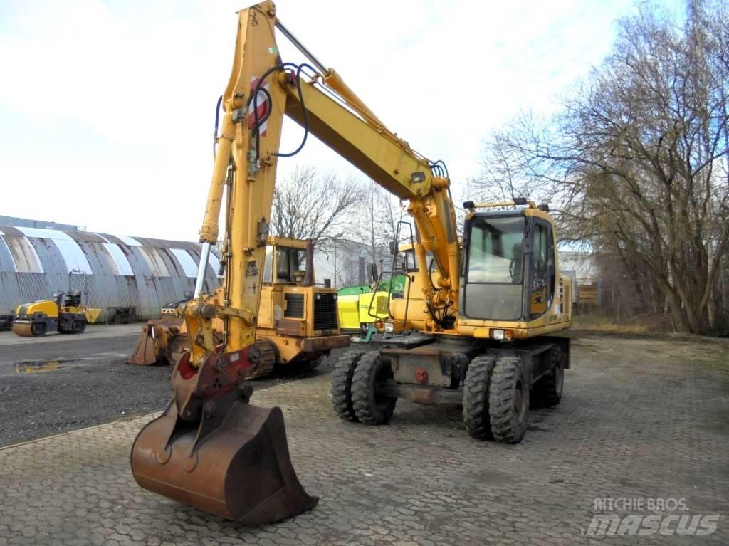 Komatsu PW 130ES-6K Pyöräkaivukoneet