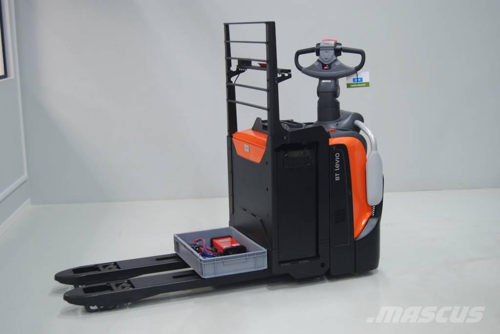 Toyota LPE250 Lavansiirtotrukit ajotasolla