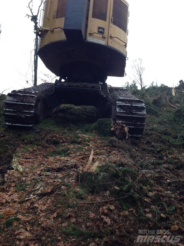 Tigercat LH830C Harvesterit