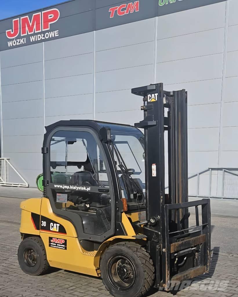 CAT GP 30 N Nestekaasutrukit