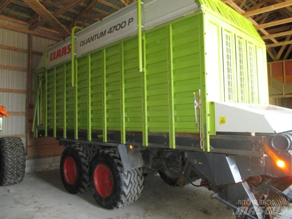 CLAAS Quantum 4700 Keräävät noukinvaunut ja silppurivaunut
