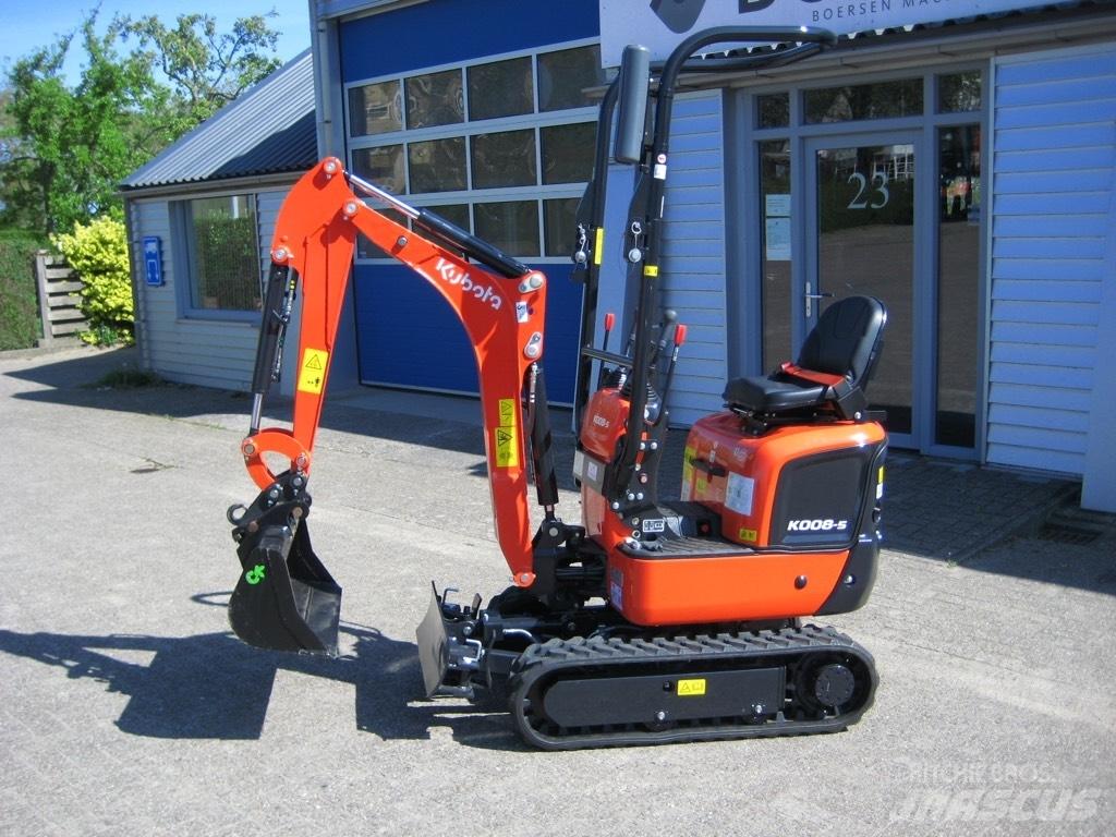Kubota K008-5 Minikaivukoneet < 7t