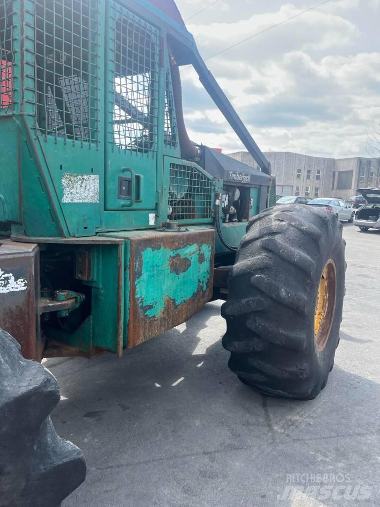 Timberjack 240 B Vetopöytäautot