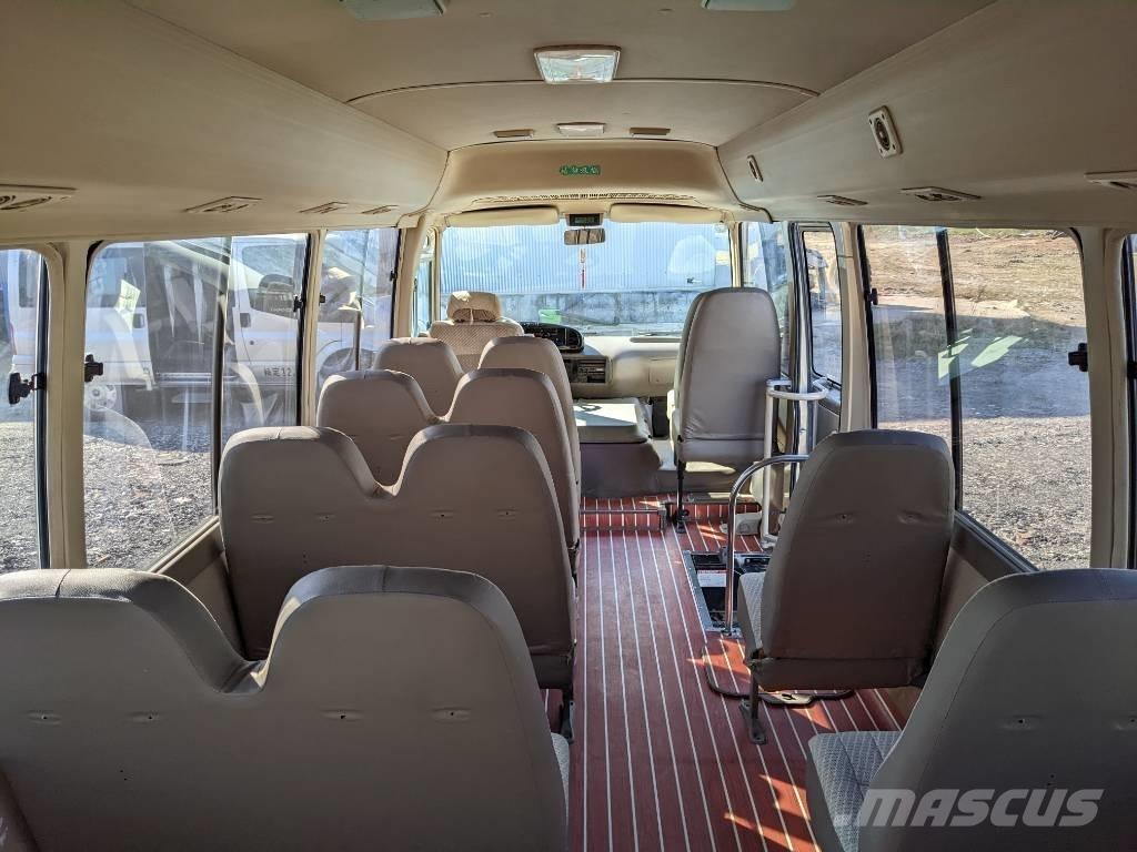 Toyota Coaster Bus Minibussit