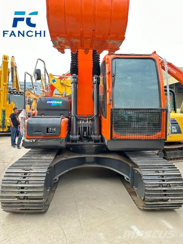 Doosan dx150 Telakaivukoneet