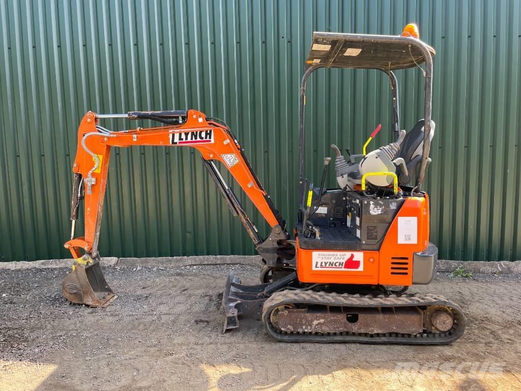 Hitachi ZX 19 U-6 Minikaivukoneet < 7t