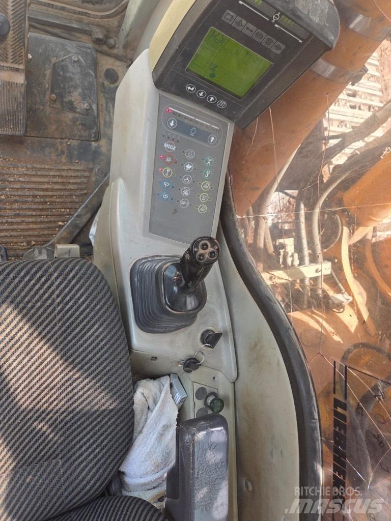 Liebherr 944 Telakaivukoneet