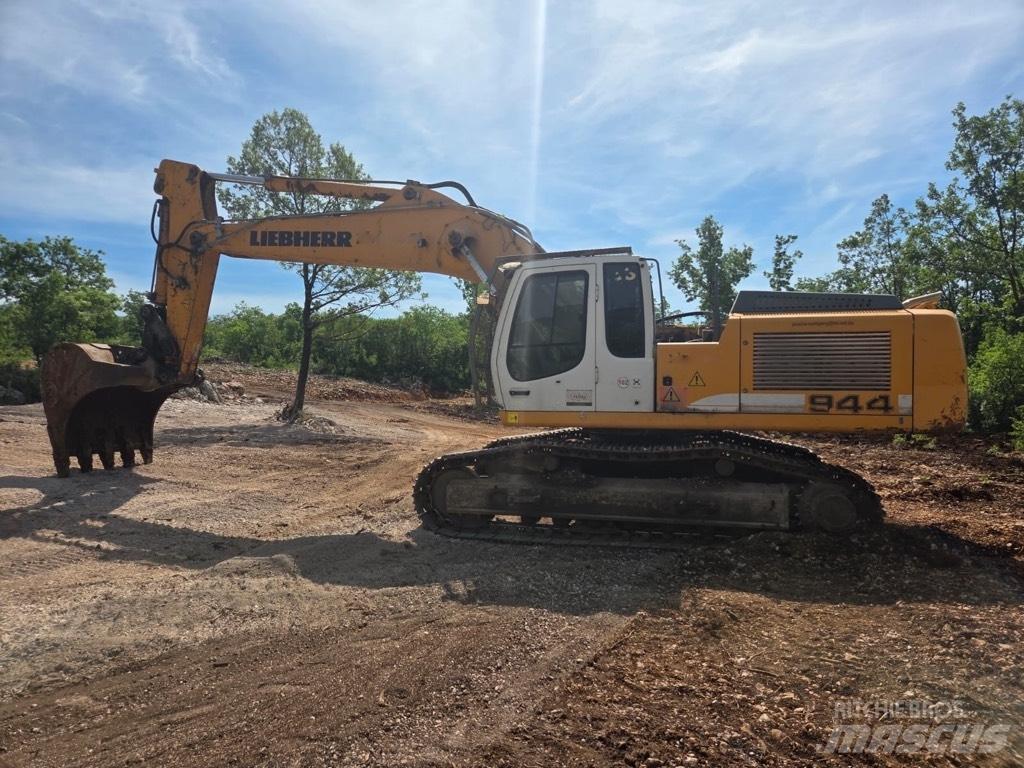 Liebherr 944 Telakaivukoneet