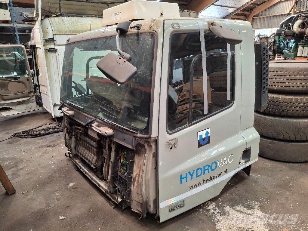DAF CF 85.360 Ohjaamot ja sisustat