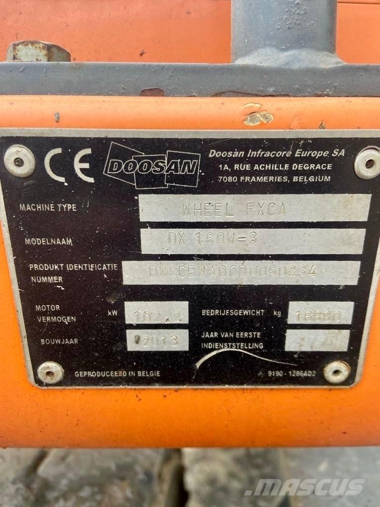Doosan DX 160 W-3 Pyöräkaivukoneet