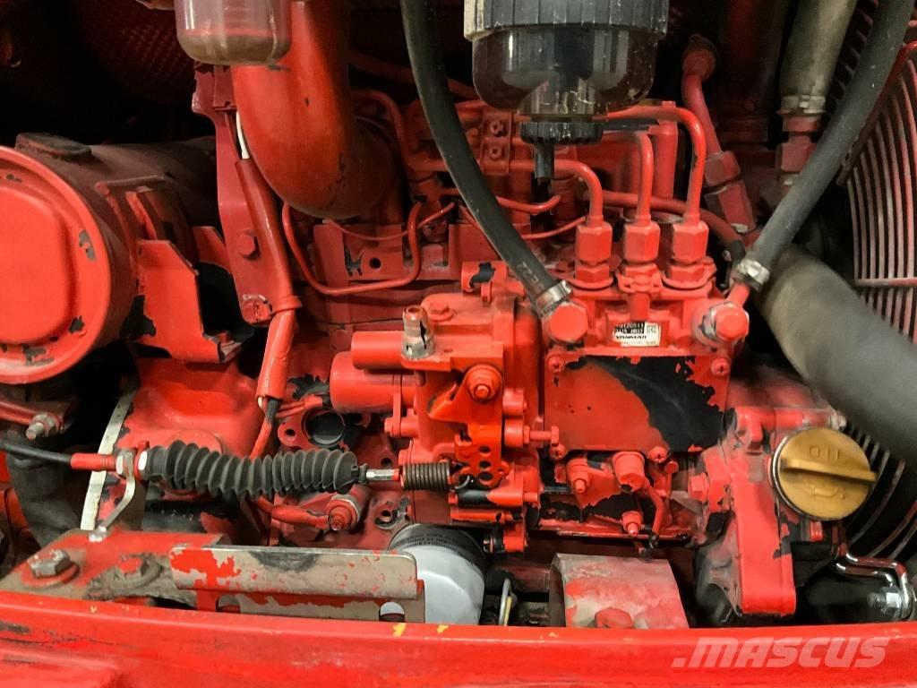 CAT 302.4 D Minikaivukoneet < 7t