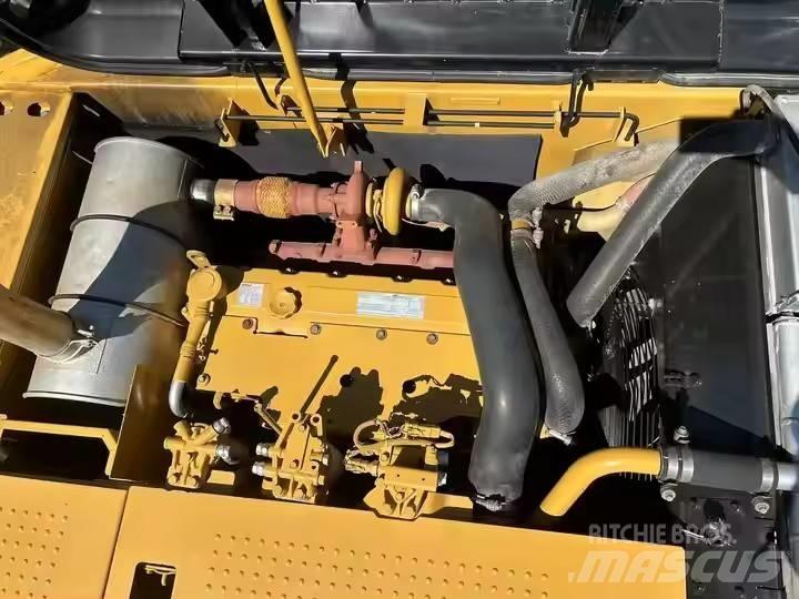 CAT CAT320D2 Midikaivukoneet 7t - 12t
