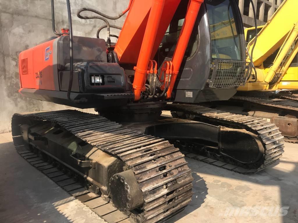 Hitachi ZX 200-6 Telakaivukoneet