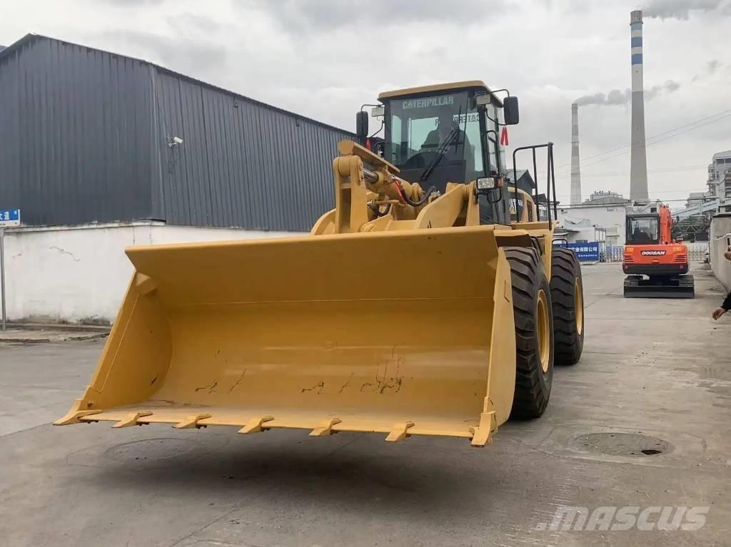 CAT 966H Pyöräkuormaajat