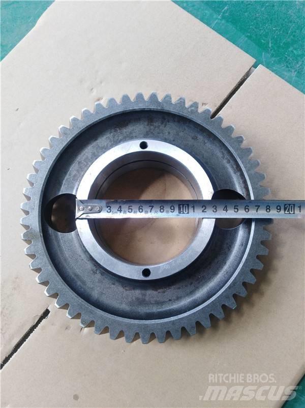 Komatsu D85 gear Vaihteisto