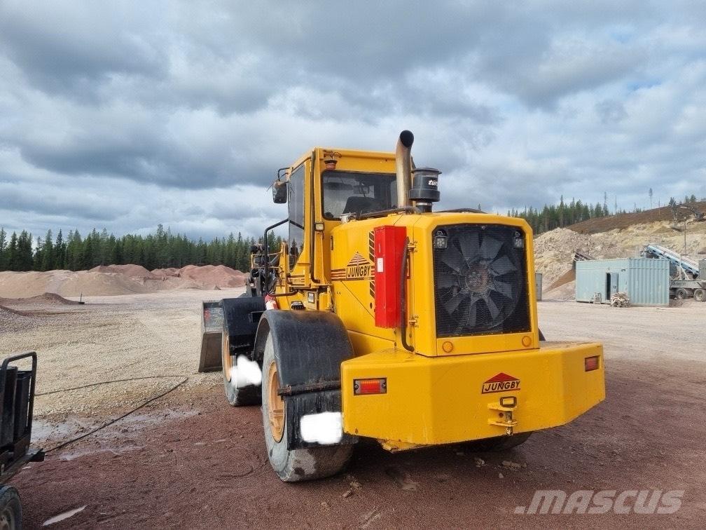 Ljungby L 18 Pyöräkuormaajat