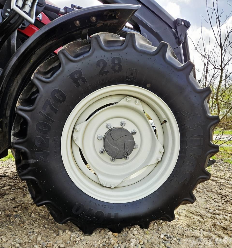 Valtra G 135 Active Traktorit