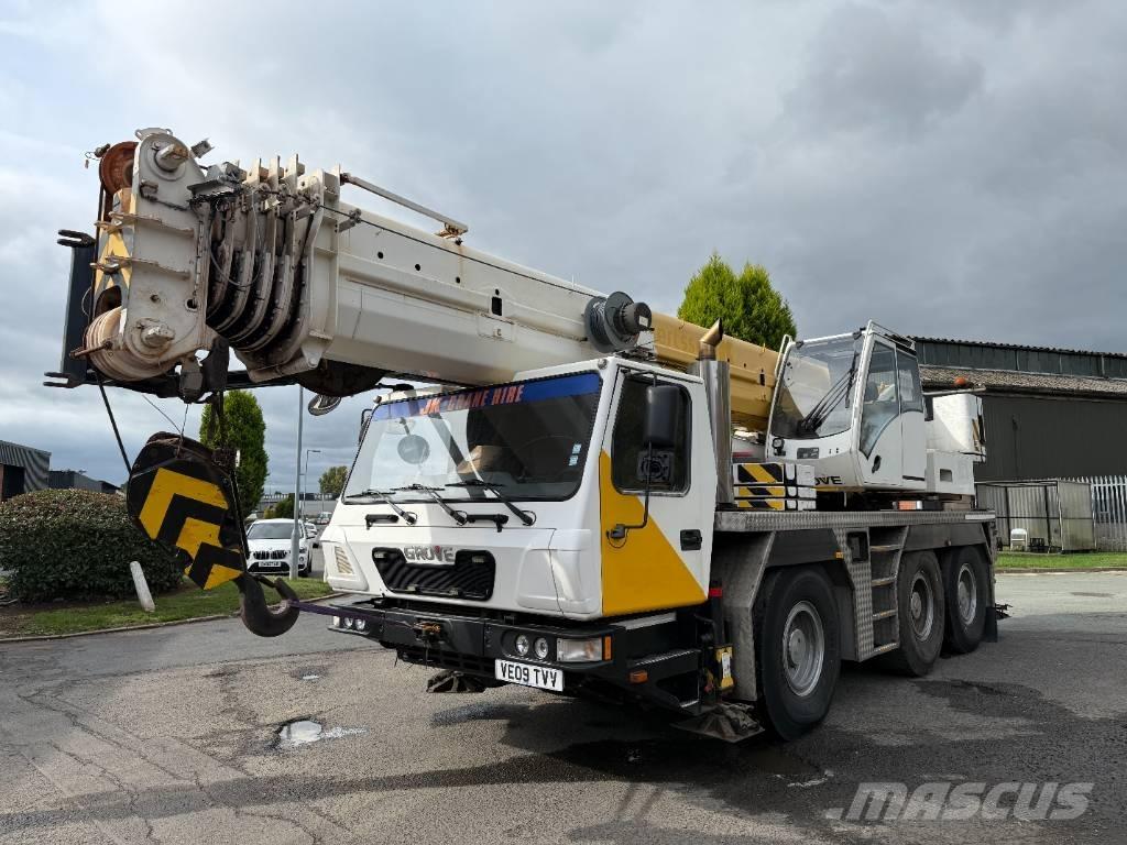 Grove GMK 3055 Mobiilinosturit