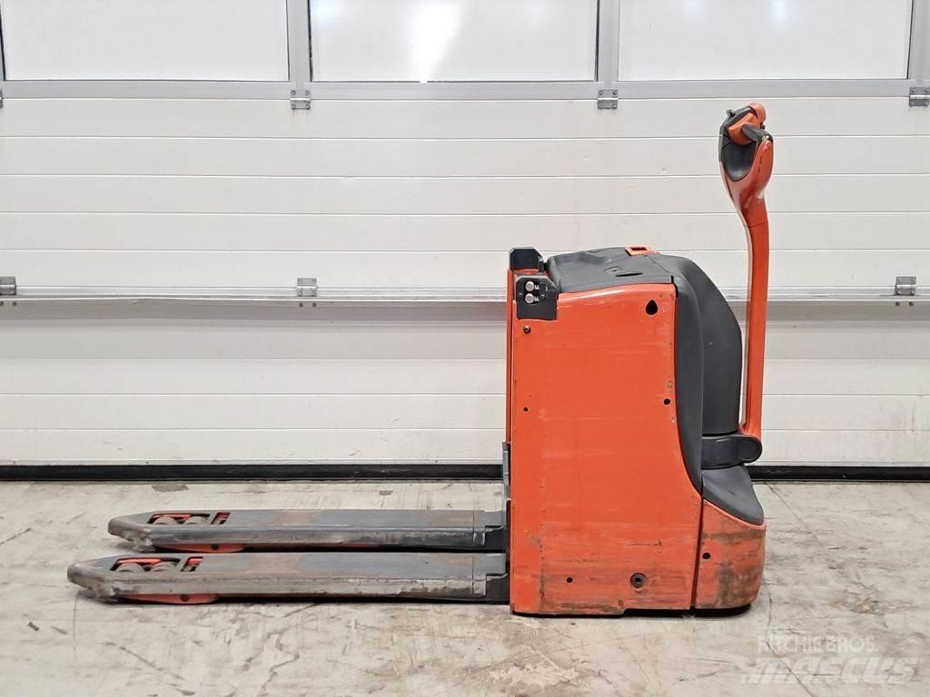 Linde T16L Pumppukärryt