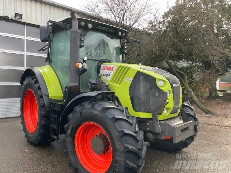 CLAAS ARION 550 Traktorit