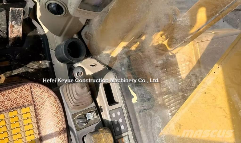 CAT 320 C Telakaivukoneet