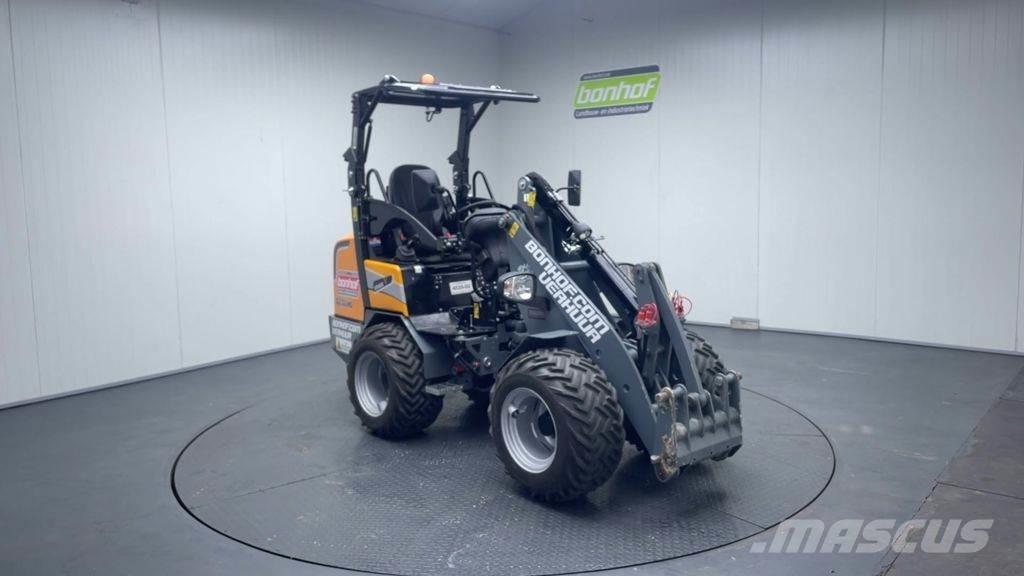 GiANT G2300 HD Pyöräkuormaajat