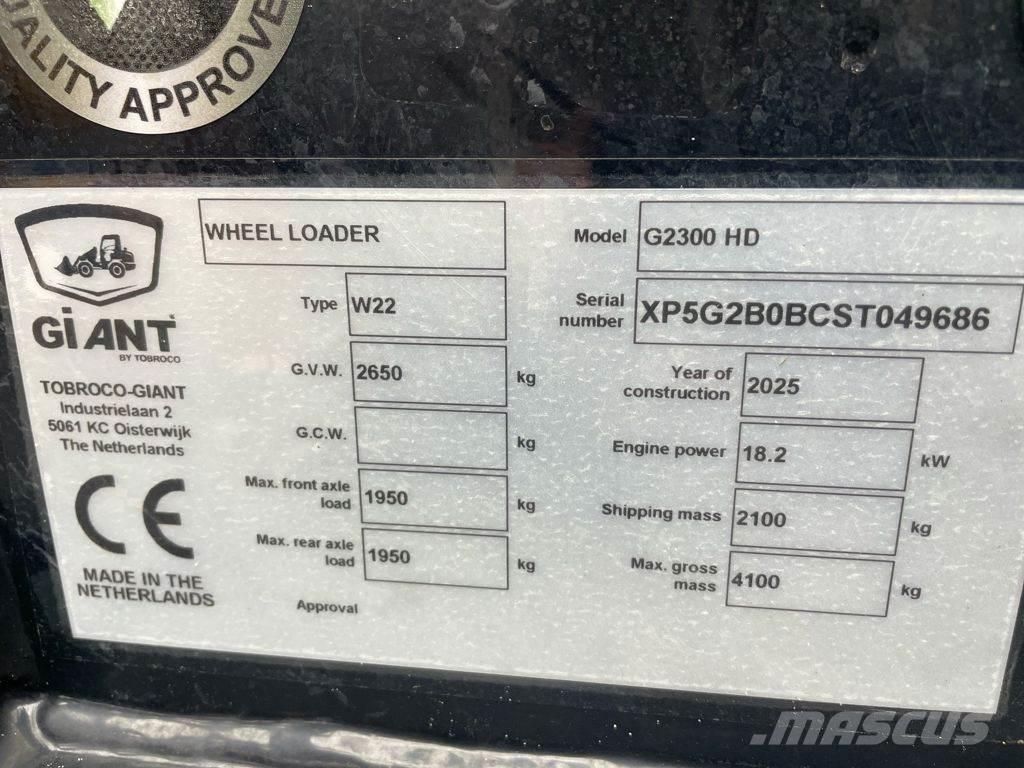 GiANT G2300 HD Pyöräkuormaajat
